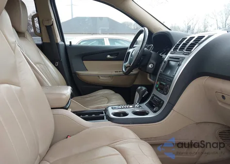 2010 GMC Acadia Slt-2 z USA, uszkodzony, nr VIN 1GKLRNED5AJ173184